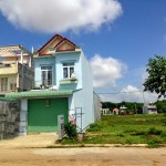 Tôi cần sang gấp lô góc 450m2 ( 10x30 )